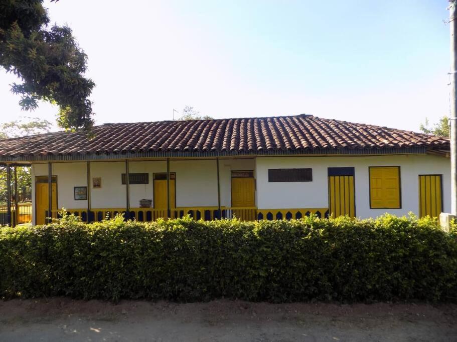 Casa Finca campesina Villa Luz Montenegro Exterior foto