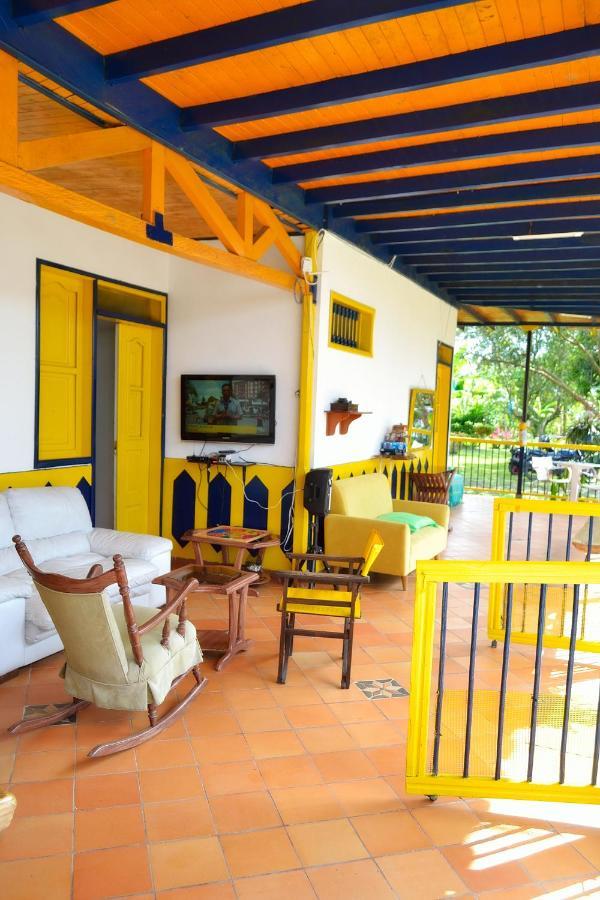 Casa Finca campesina Villa Luz Montenegro Exterior foto